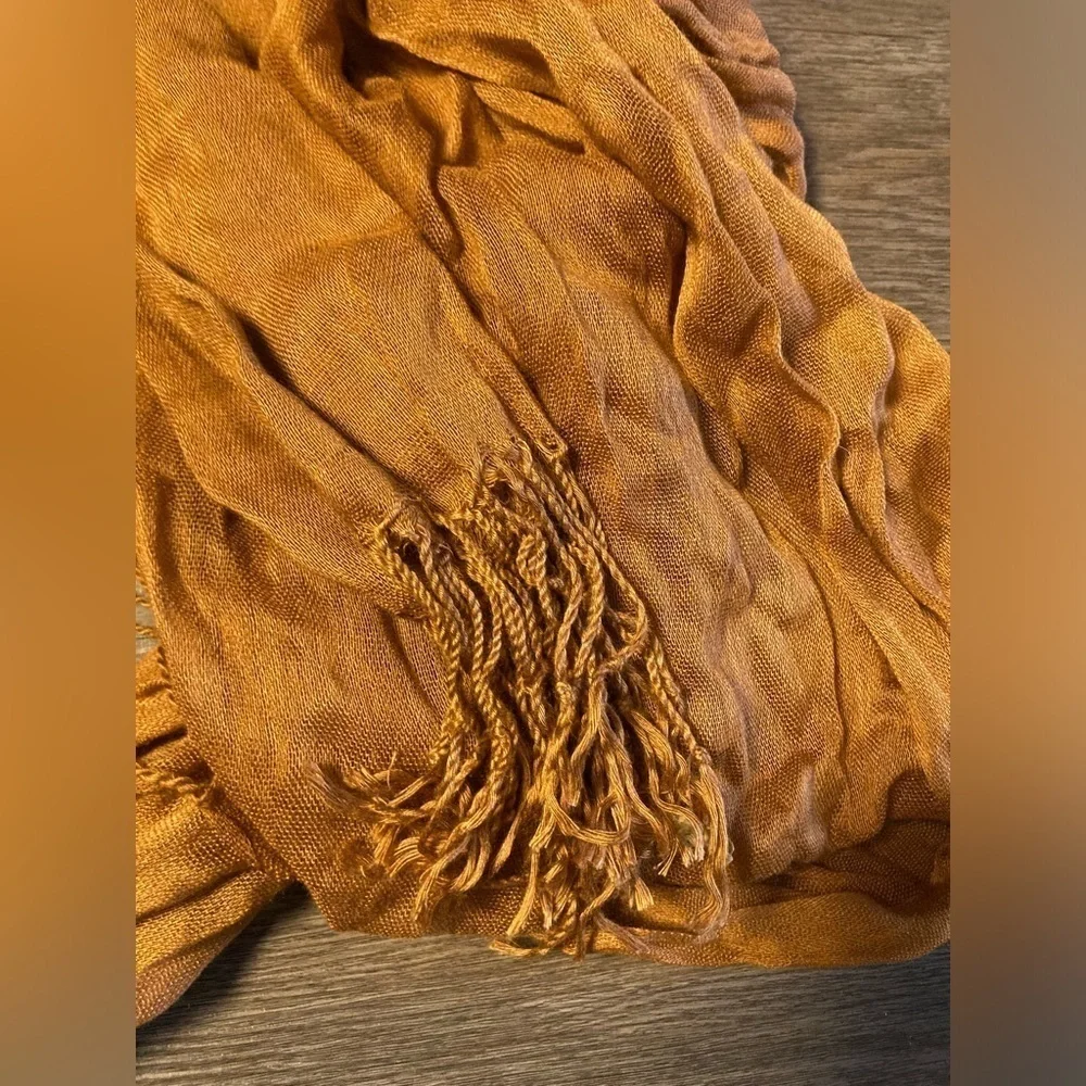 Sandol Texas State Longhorns Rhinstone Pendant Fringe Scarf